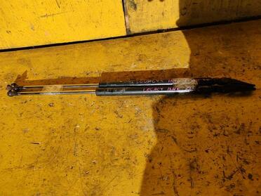 Амортизатор багажника Субару Легаси в Благовещенске 48870