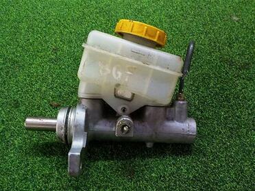 Главный тормозной цилиндр Субару Легаси в Благовещенске 75551