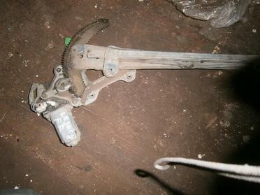 Стеклоподъемник Субару Легаси в Благовещенске 9286